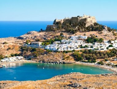 Ρόδος: Σοβαρός τραυματισμός Αμερικανίδας τουρίστριας στην Ακρόπολη της Λίνδου